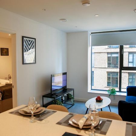 Trafford Suite Modern 1 Bed With Cinema Room Manchester Buitenkant foto